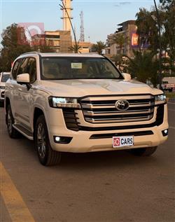 تويوتا لاندكروزر